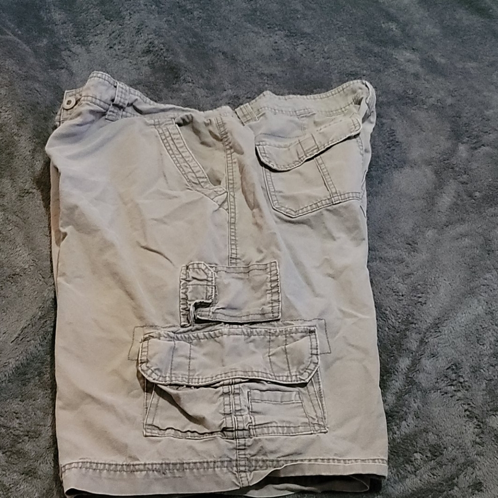 Mens cargo shorts